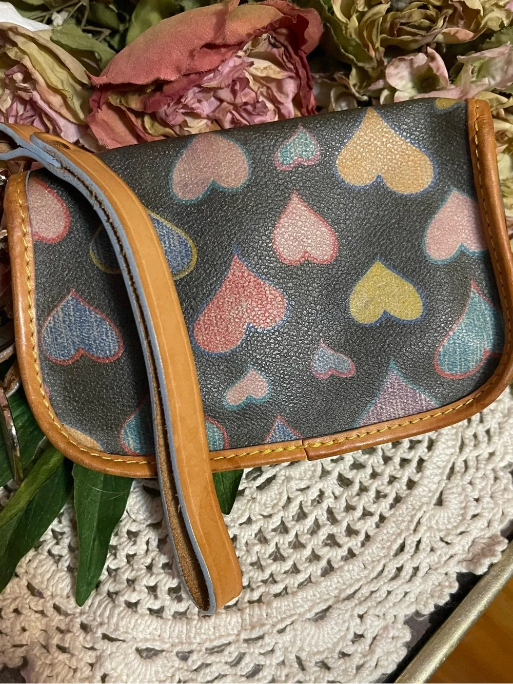 Dooney & Bourke vintage Multicolor Heart Print Wristlet with Brown Trim